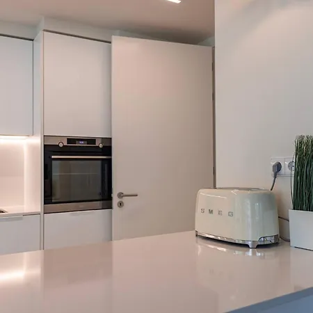 Apartment Bayline I *